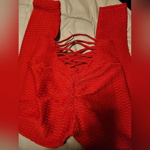 Fit Booty strappy back textured leggings